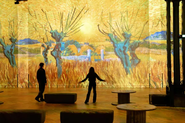 Van Gogh silhouettes fleurs