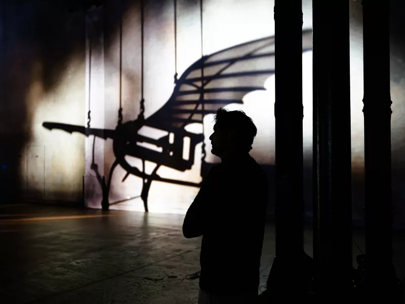 machine volante ombre projection