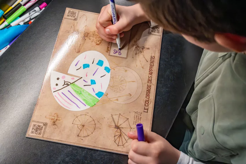 coloriage machine volante vinci