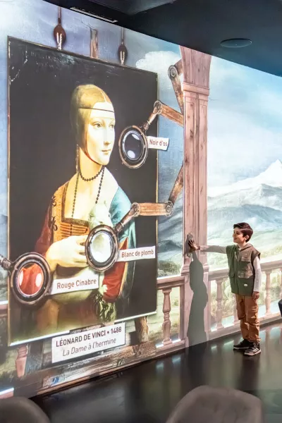 dame hermine tableau projection espace interactif 